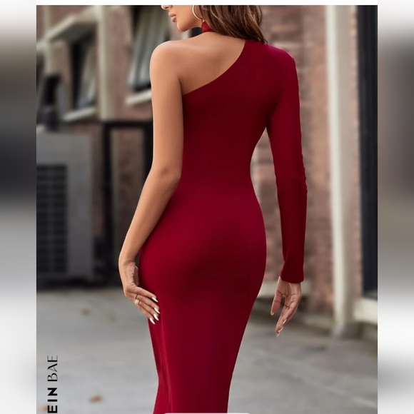 Womens dress - Picture 3 of 6